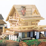 デッキのあるログハウス